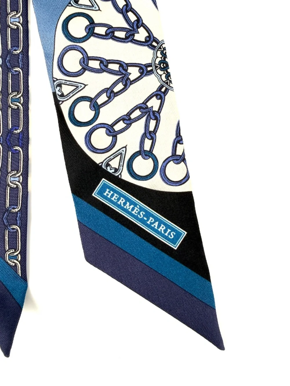 Hermes Effet Kaleidoscope Print Bleu Jean Creme Indigo Silk Twilly Scarf